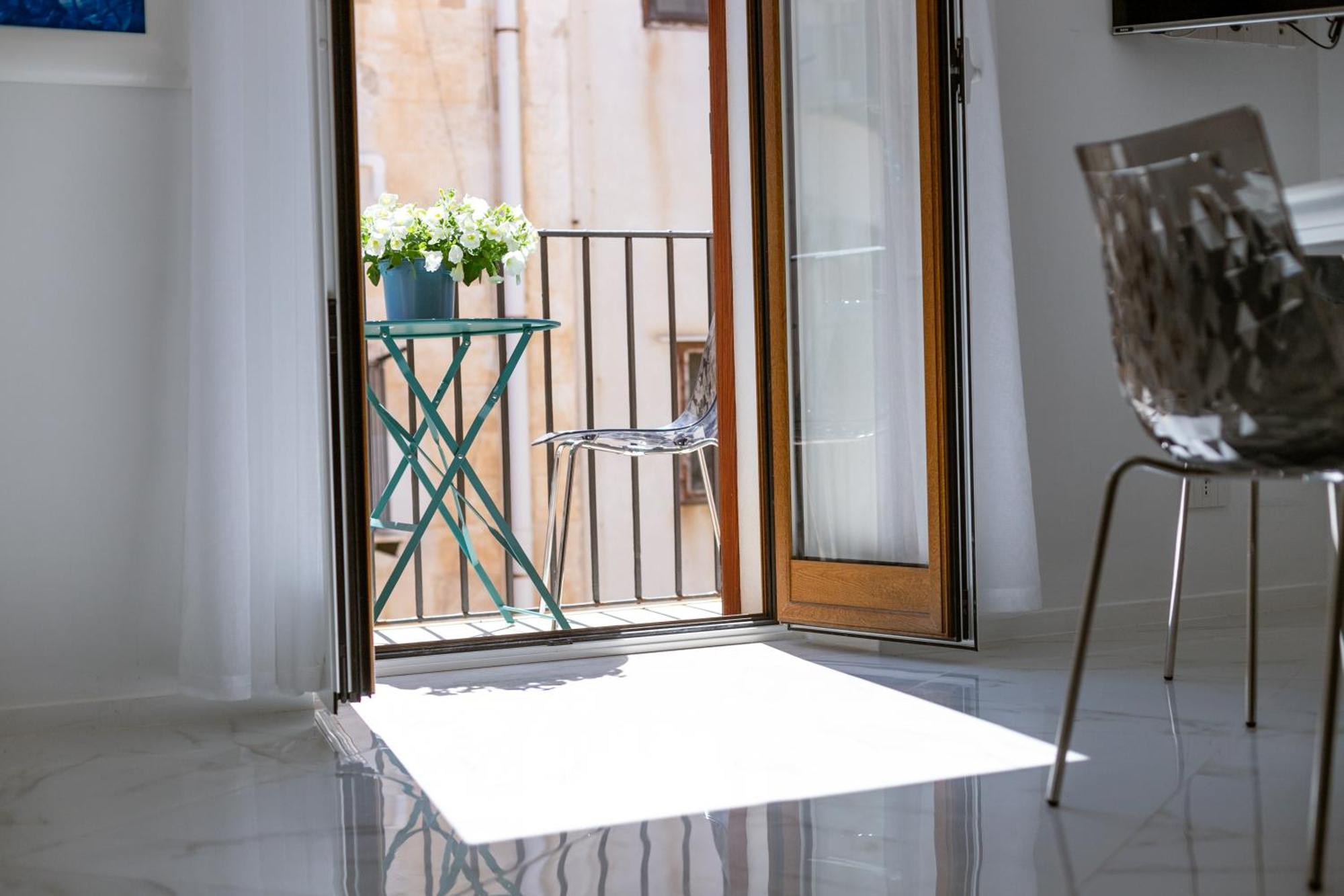 체팔루 30 Balcone Bordonaro 아파트 외부 사진